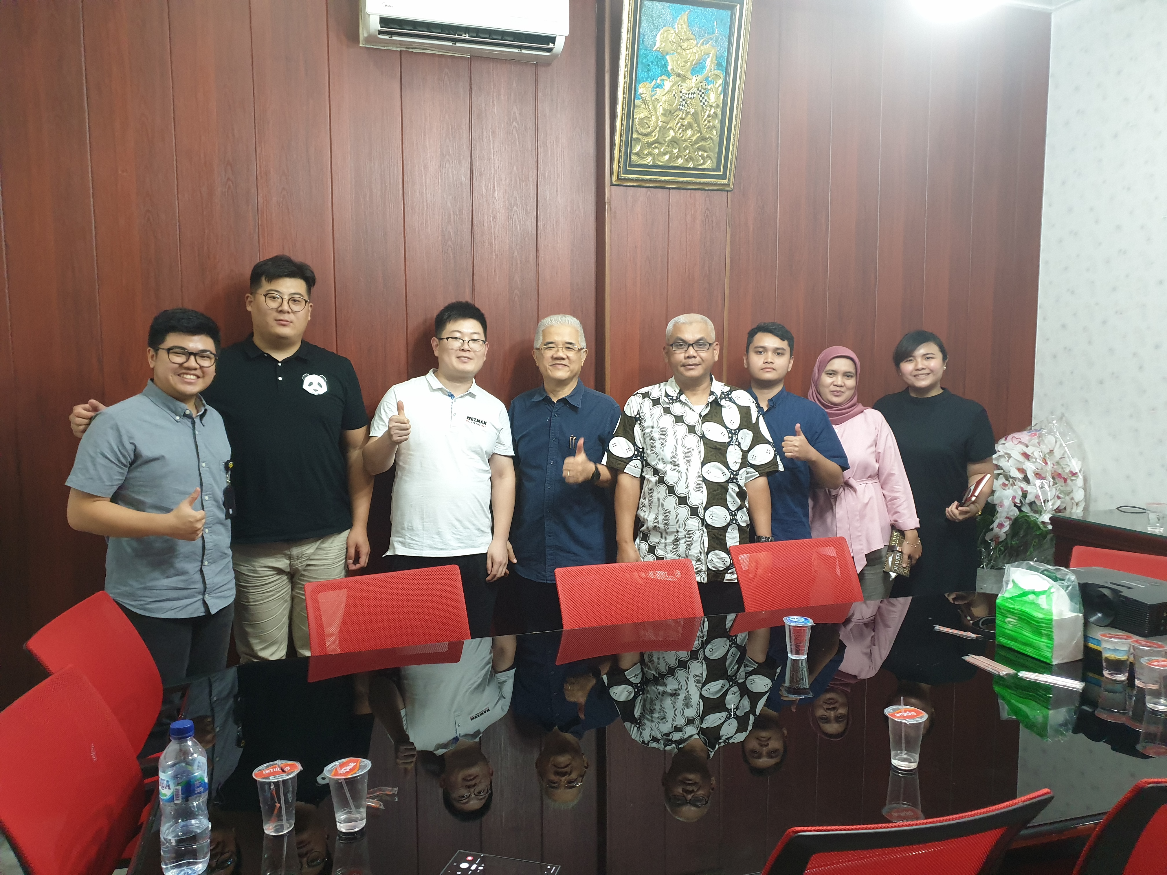 Weiman service team visit Indonesia customers