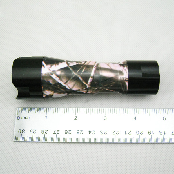 9 LED Flashlight with Camouflage Body 