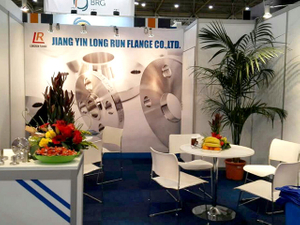 2015stainless-steel-world-conference-Maastritsch-fair-longrun-flange-booth