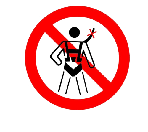 百强提醒-高空作业时，杜绝一切不安全因素