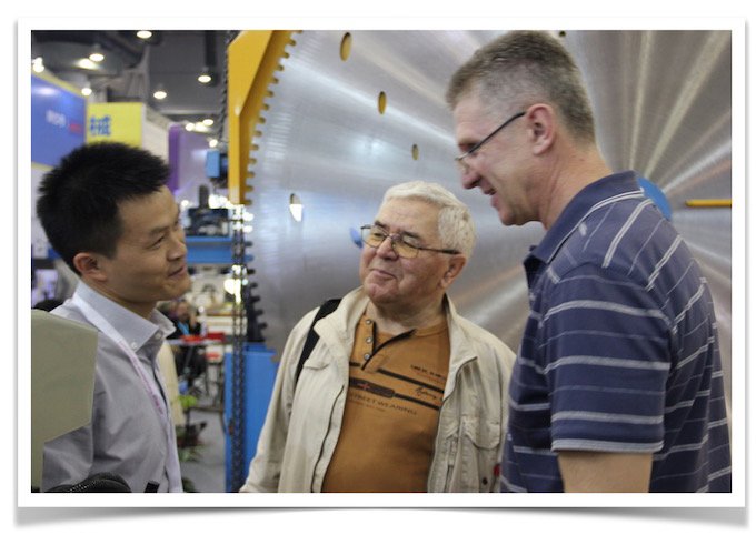 Xiamen stone fair_keentool inctroducing nueva tecnolog&iacute;a saw blade.jpg