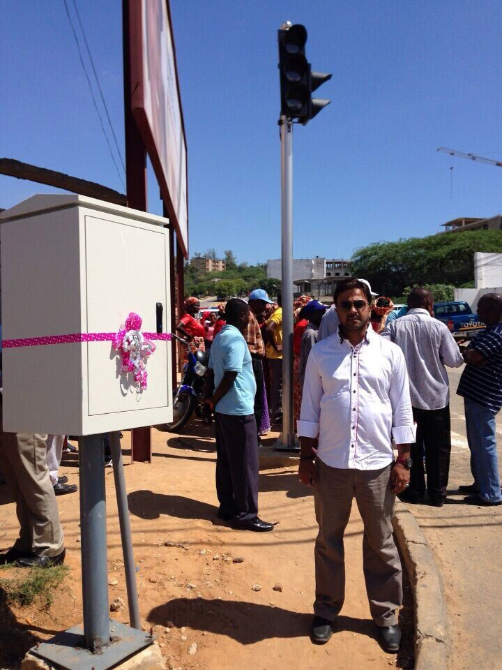 traffic-light-in-Mozambique.jpg
