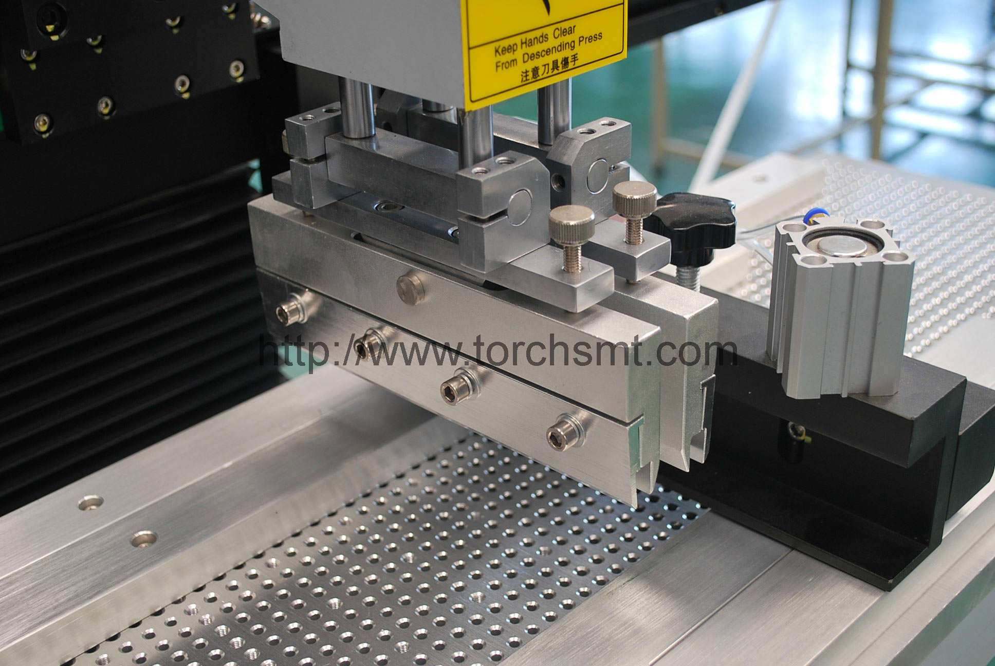 Imprimante TMS semi-automatique de haute précision T1200D.