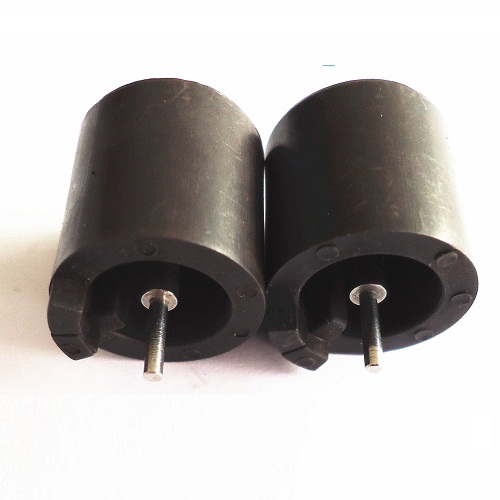 Plastic injection magnetic rotor and injection ferrite rings 