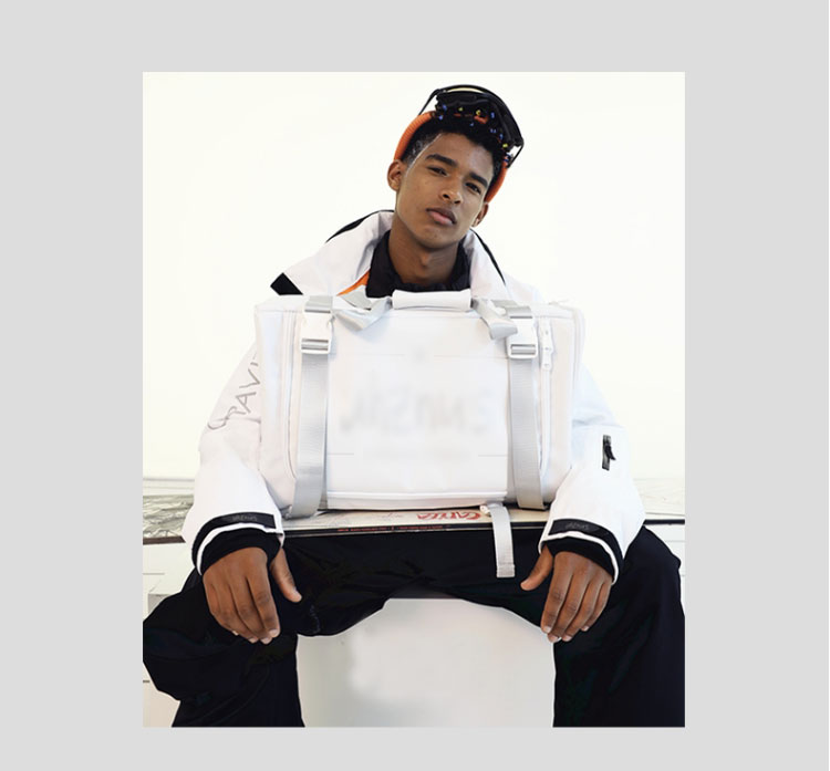 uhznus有司单板双肩滑雪背包防水大容量干湿分离雪包登山运动板包-淘宝网_06