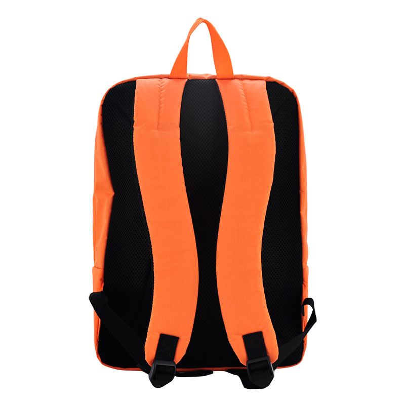 Best small lightweight travel backpack (2)