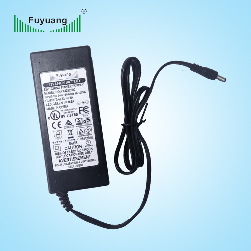 FY1265000 3 Years Warranty 12v 24v battery charger car li-ion battery charger
