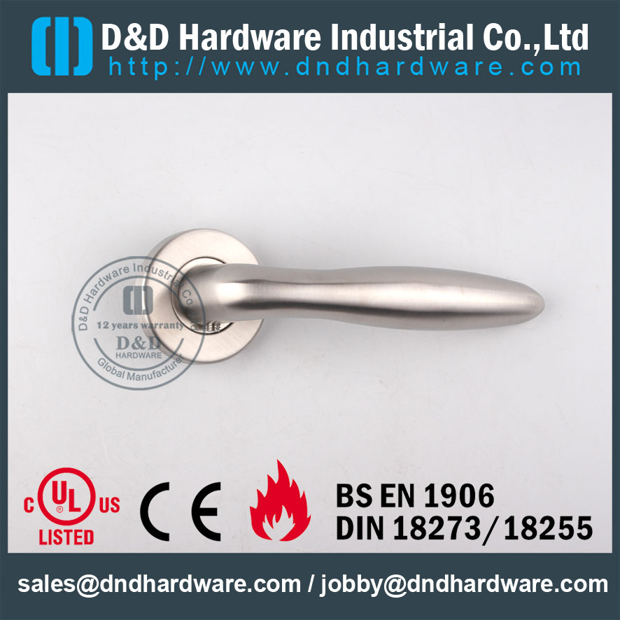 SS316 Internal Chrome Lever Door Handle Hollow Welding untuk Hotel Single Door-DDTH036