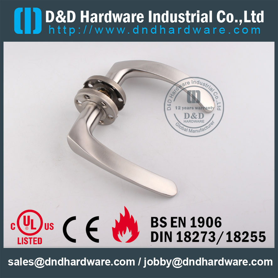 D & D Hardware-Europa Alavanca de porta decorativa DDSH013