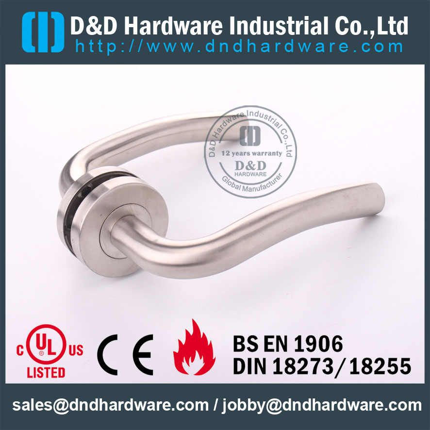 D & D Hardware-BS1906 Porta de aço inoxidável Pega DDTH006