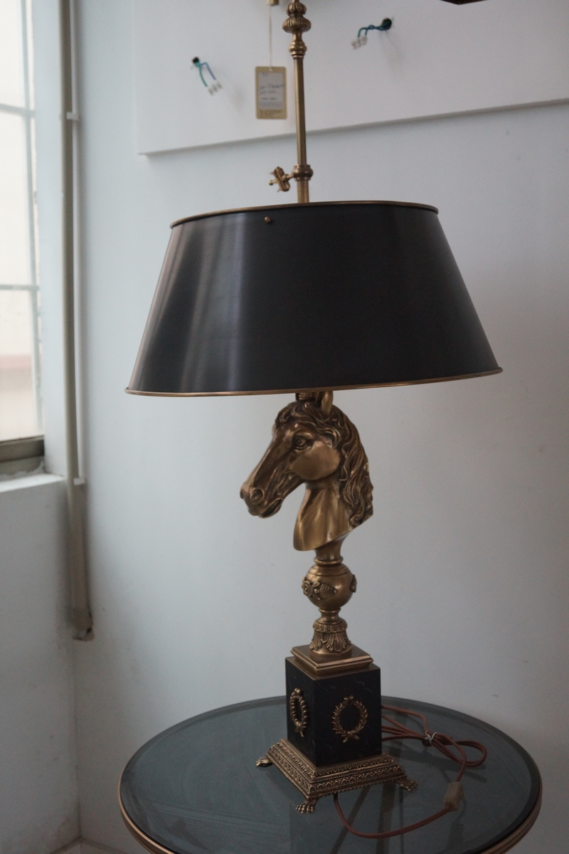 Настольная лампа из латуни для гостиничного номера (CT20318-2VBN)