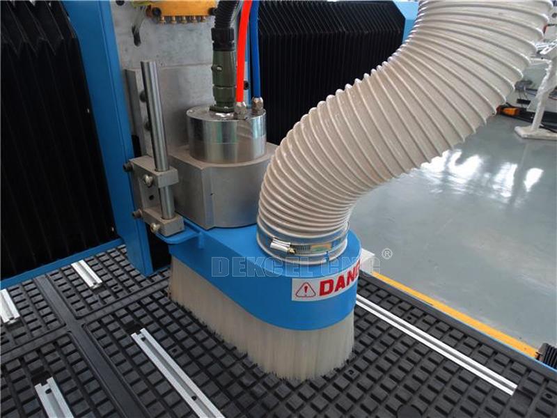 eje de rotaci&oacute;n de talla de madera de la m&aacute;quina del CNC