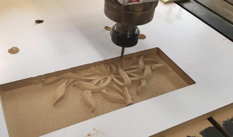 m&aacute;quina de grabado del ranurador del CNC para la madera