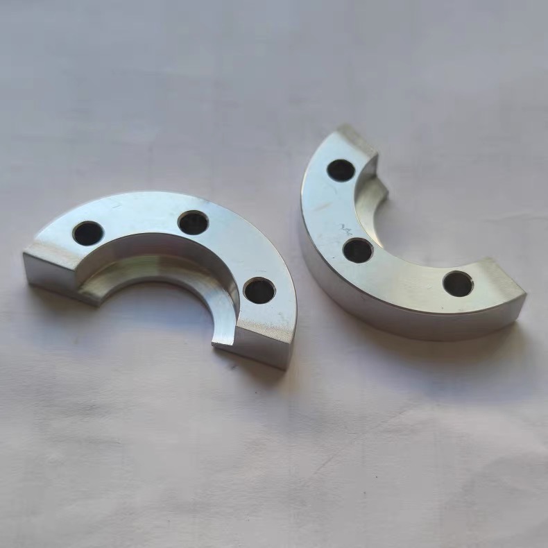 Aluminum Stainless Steel Vacuum Bulkhead Clamp KF Flange for Semiconductor Industry