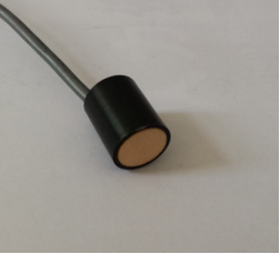 Itens Par&acirc;metros T&eacute;cnicos Transdutor de Imagem Ultras&ocirc;nico para 1M Modelo PHA-200-01B Frequ&ecirc;ncia 200kHz &plusmn; 6% Dist&acirc;ncia de Detec&ccedil;&atilde;o 0.10 ~ 1,5m M&iacute;nimo Paralelo Paralelo 2500Ω &plusmn; 20% Capacit&acirc;ncia 400PF &plusmn; 20% @ 1KHz Sensibilidade Tens&atilde;o de condu&ccedil;&atilde;o: 800VPP, Dist&acirc;ncia: 0.3m A amplitude de eco: tens&atilde;o de pico de tens&atilde;o de opera&ccedil;&atilde;o de 40mv <1000VPP Temperatura de opera&ccedil;&atilde;o -40 ~ + 80 ℃ press&atilde;o ≤3kilos ou 0.3mpa &Acirc;ngulo (largura) Largura de feixe de meio-pot&ecirc;ncia @ -3dB: 8 &deg; &plusmn; 2, &acirc;ngulo afiado: 20 &deg; &plusmn; 4 Material de habita&ccedil;&atilde;o Pode ser usado em um ambiente de &aacute;cido ou ambiente de base fraco (POM) sensor ultra-s&ocirc;nico do anem&ocirc;metro ultra-s&ocirc;nico, medidor de n&iacute;vel ultrass&ocirc;nico, dimens&atilde;o de instala&ccedil;&atilde;o Tamanho: 12 * 15 N&iacute;vel de prote&ccedil;&atilde;o IP68 Peso 7G &plusmn; 5% (comprimento: 20cm) Instru&ccedil;&otilde;es de fia&ccedil;&atilde;o Instru&ccedil;&otilde;es integradas Tipo integrado: : Vermelho +, amarelo, preto: fio blindado (Temp. Sensor &eacute; opcional) Curva de admiss&atilde;o Diagrama de estrutura de produtos