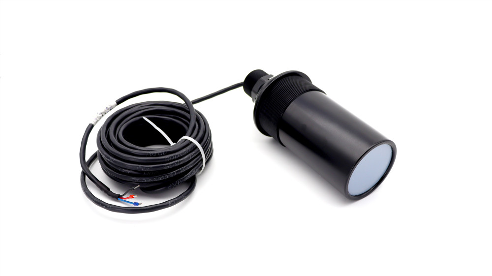 Transductor ultras&oacute;nico 30kHz para medici&oacute;n de nivel.