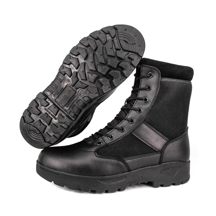 حذاء تكتيكي عسكري أسود معزول للسلامة البريطانية 4281