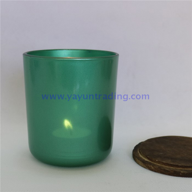  2019 trendy metallic matte green glass candle tumbler
