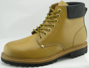 3076 split leather goodyear welted boots with steel toe
