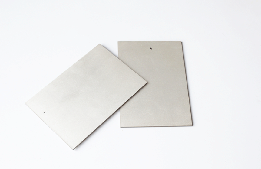 Tira cer&acirc;mica piezo.