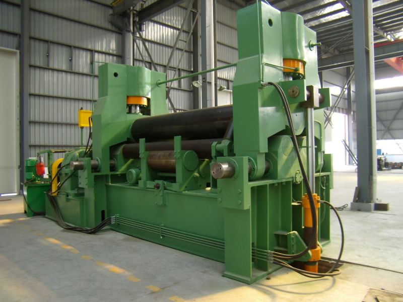 卷板机预弯与用来卷30mm厚的圆桶（W11S-30X2500）