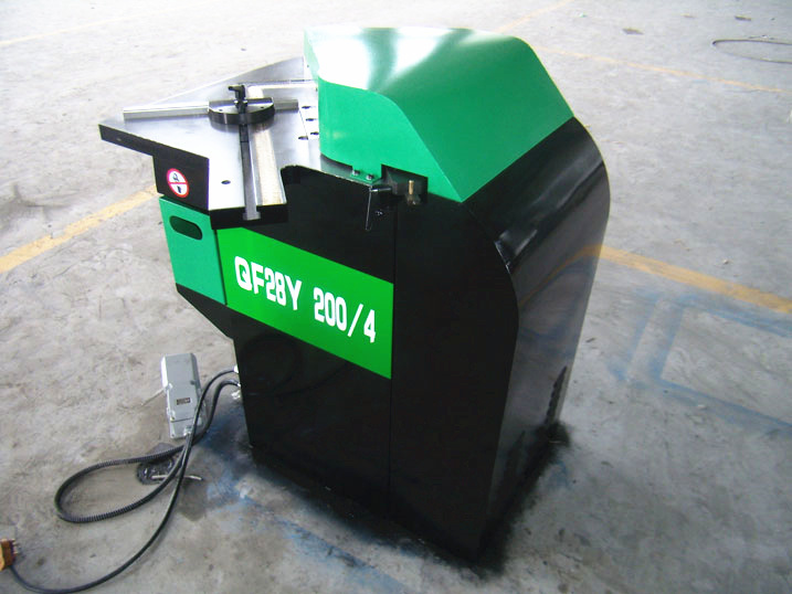 45、90、135度固定角切割机（QF28Y-4X200）