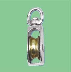 NICKEL PLATED SWIVEL EYE US TYPE PULLEY WITH SINGLE WHEELS