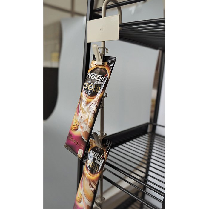Metal merchandising Strip With 6 Clips MC006