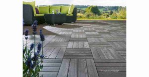 Decking de madera del compuesto del HDPE de los azulejos de WPC DIY/de la instalaci&oacute;n f&aacute;cil al aire libre
