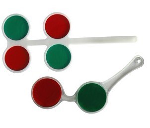 Verres rouges et verts