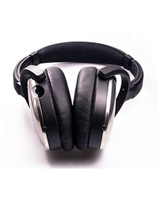 The high-end Headset 06