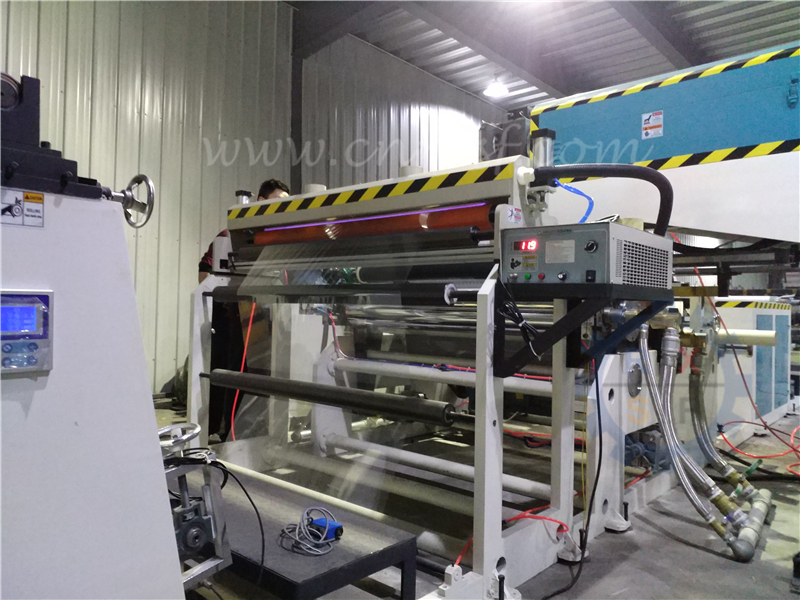 Machine d'enduit d'extrusion d'EVA avec le dispositif UV pour le film de protection de carte d'ANIMAL FAMILIER