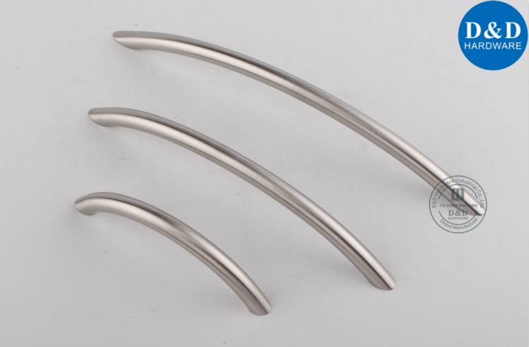 Mobiliário de Curva Sólida Handle-D & D Hardware
