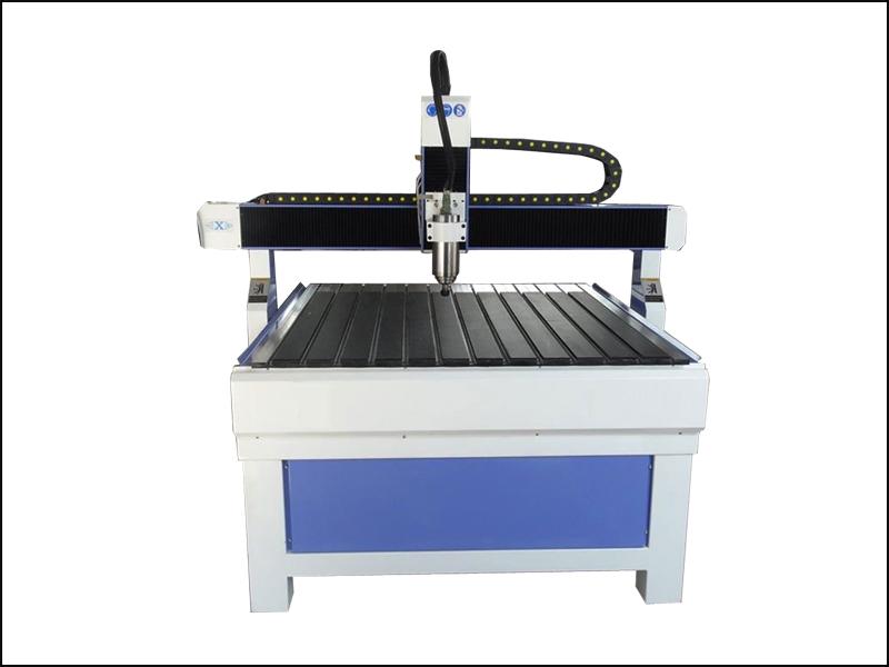 Comprar el CNC máquina de grabado de madera de China