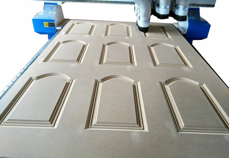 CNC que talla la m&aacute;quina para la madera