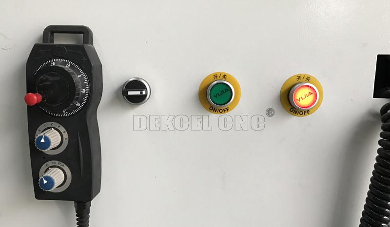 rueda de mano de madera del ranurador del CNC del atc