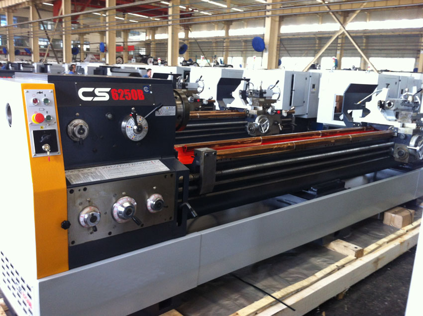 CS6250B Bochi CE Certificate High Precision Gap Bed Metal Lathe