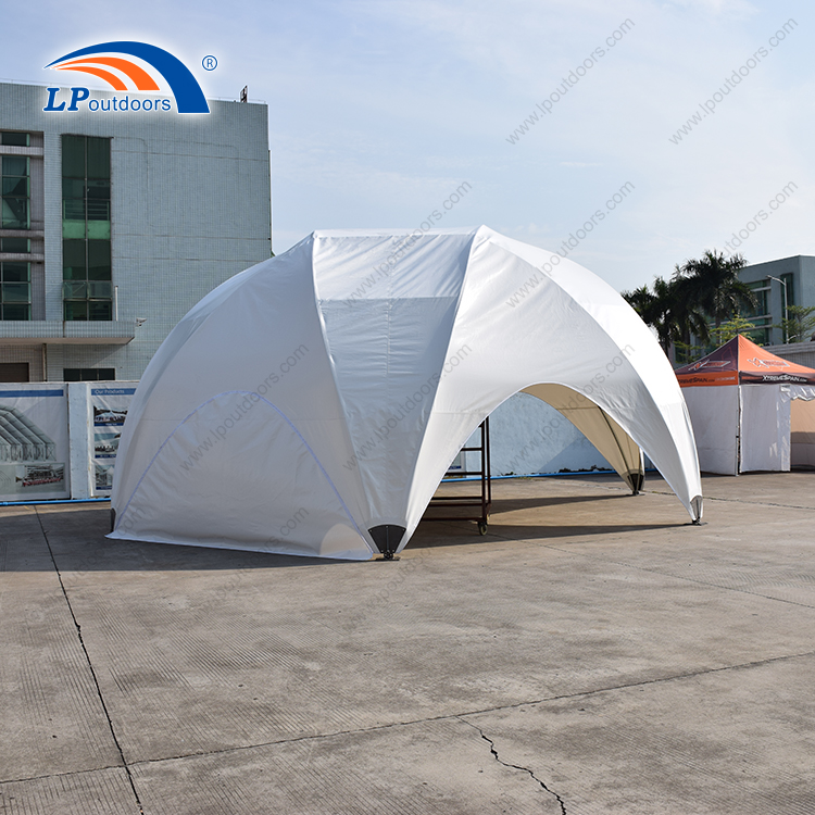 Tienda de campaña con cúpula hexagonal de 9m de diámetro con forma de araña personalizada para eventos publicitarios