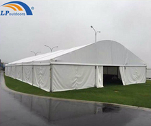 50-футовая арочная палатка с прозрачным пролетом для мероприятий