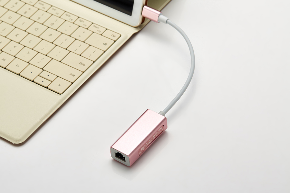 El adaptador de concentrador USB de transferencia de alta velocidad USB de tamaño pequeño más nuevo más nuevo