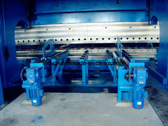 Prensa plegadora hidráulica en tándem CNC 2x300t (2-WE67K-300/4000)