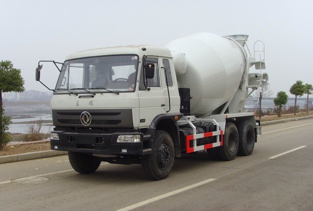 6 carro del mezclador de cemento del mezclador concreto del euro 3 del HP de cbm Dongfeng 190