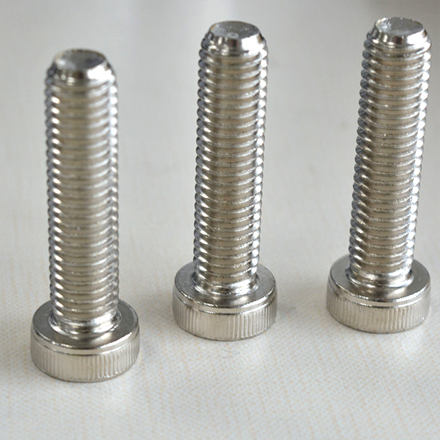 socket bolt.jpg