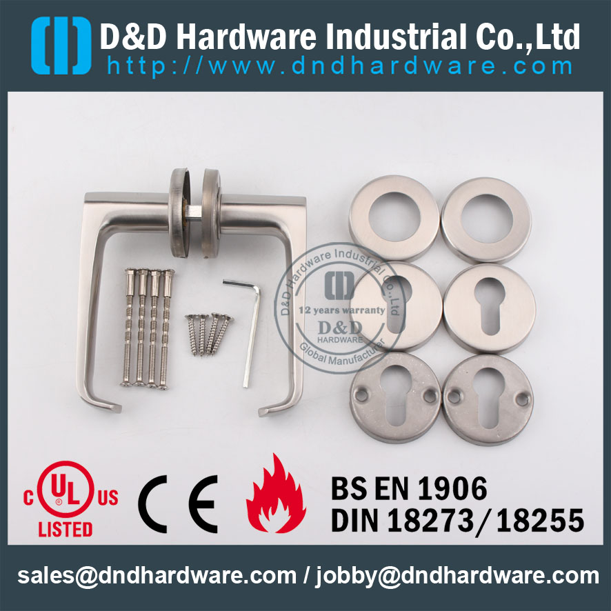 D & D Hardware-Grade 304 Solid Door lever menangani DDSH036