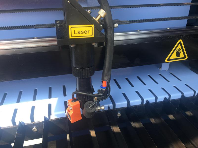 sistema de navegaci&oacute;n de la luz roja