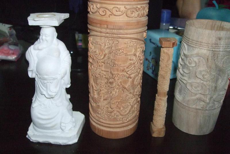 m&aacute;quina de grabado del cilindro para la pierna de madera