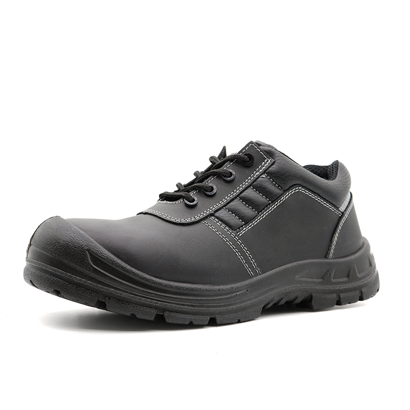 SAFETY SHOES1