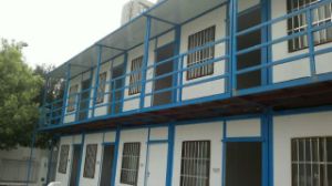 2016 casas m&oacute;viles de acero ligeras vendedoras calientes/campo de la casa prefabricada del edificio