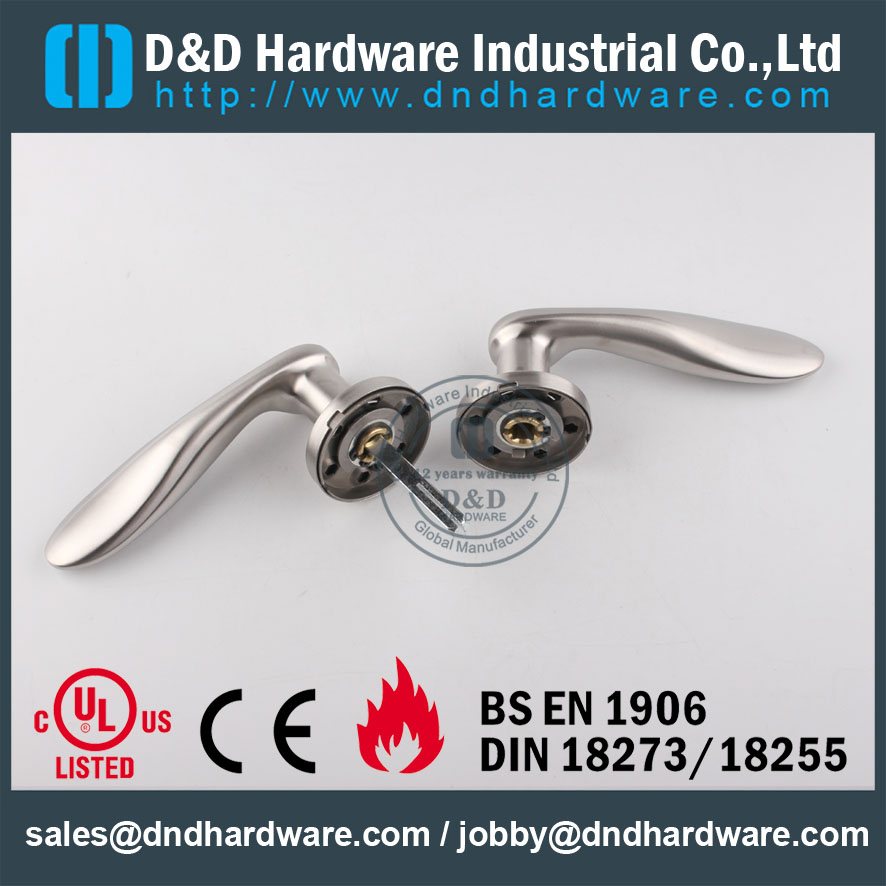 D & D Hardware-Maçaneta da porta de aço inoxidável sólido DDSH025