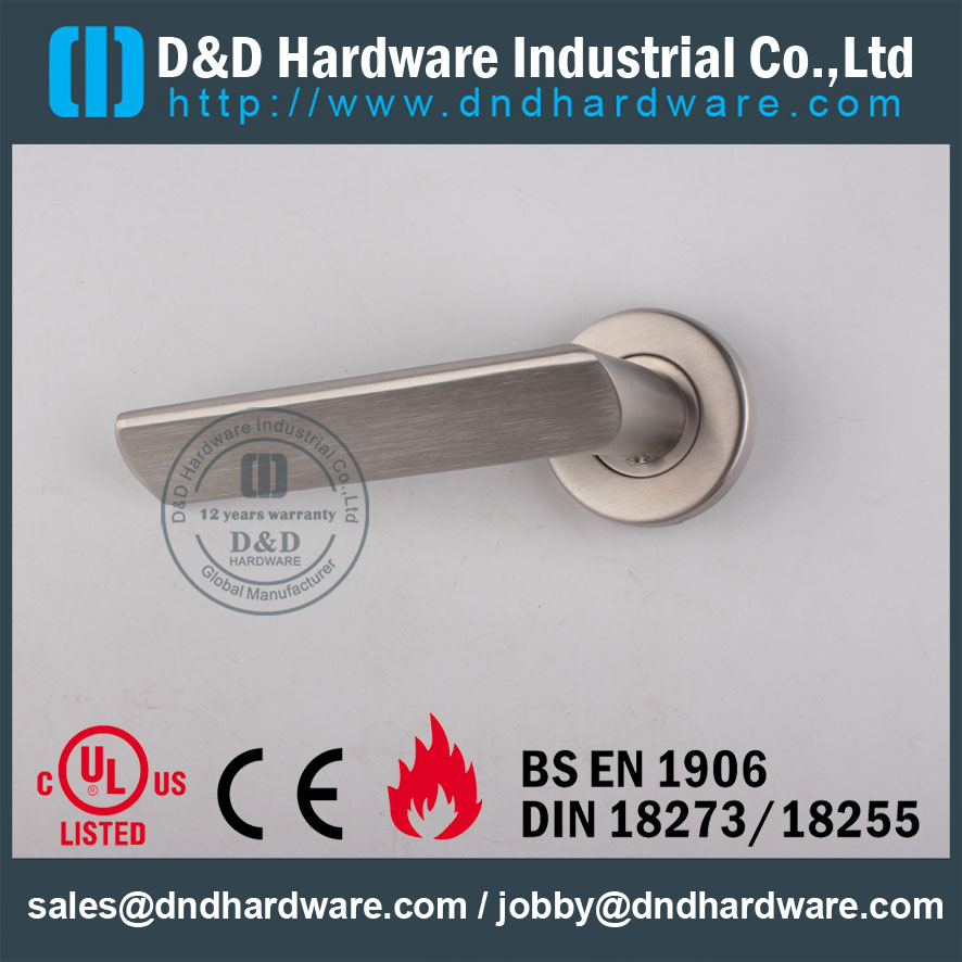 D & D Hardware-EN1906 Europa Interior Maçaneta da porta DDSH011